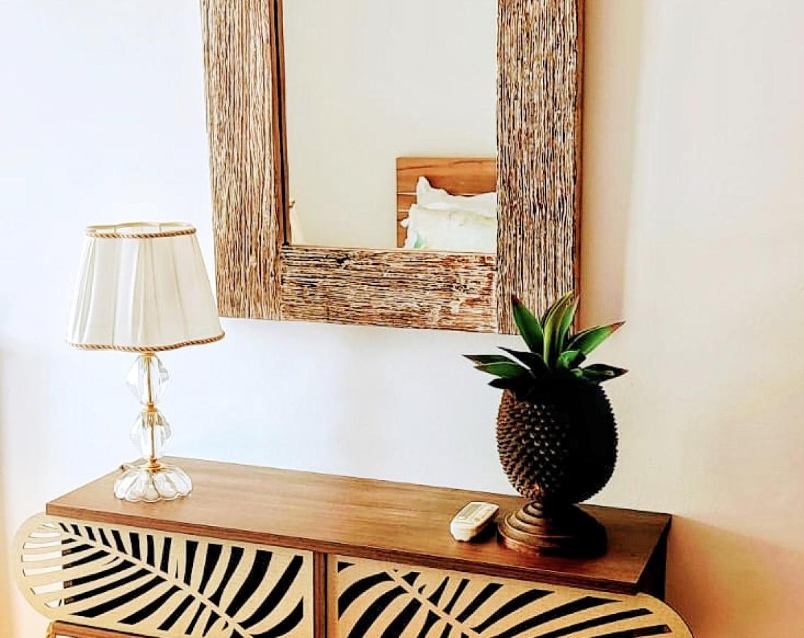 Lauren'S Charm Town Apartment Lefkáda المظهر الخارجي الصورة