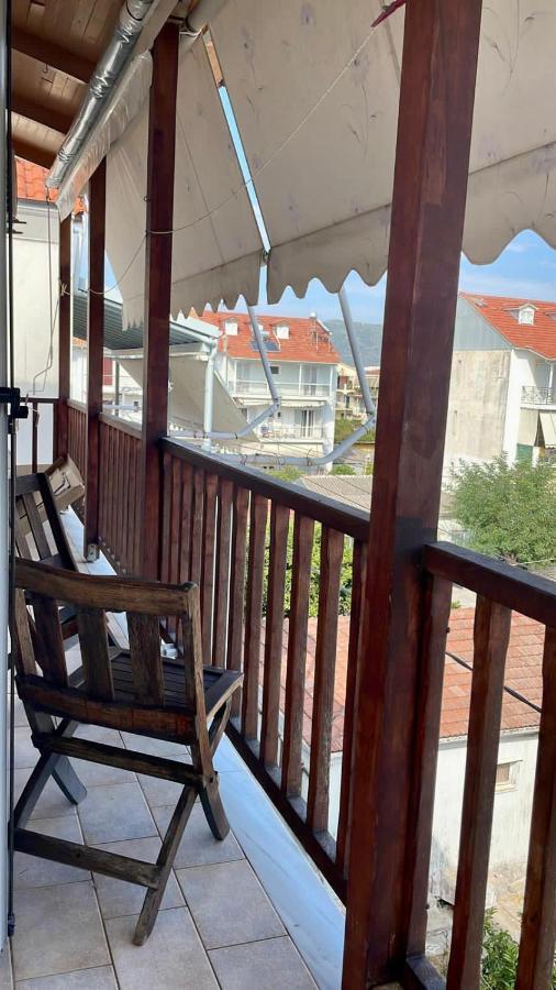 Lauren'S Charm Town Apartment Lefkáda المظهر الخارجي الصورة
